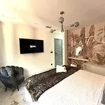 Loft 4 Pax Apartment