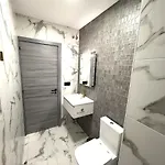 Loft 4 Pax マルベーリャ